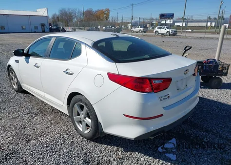 2015 Kia Optima Lx z USA, uszkodzony, nr VIN KNAGM4A73F5653405